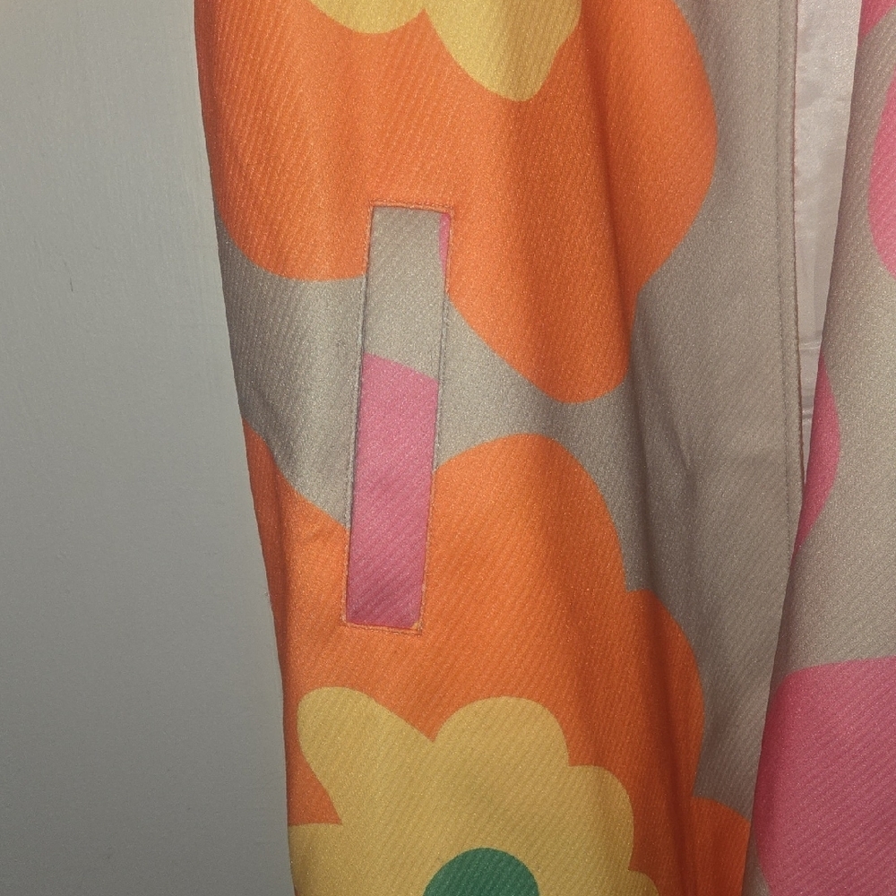 DAVI & DANI Pink and Orange Floral Trench Coat with Yellow Flowers - Picture 4 of 5